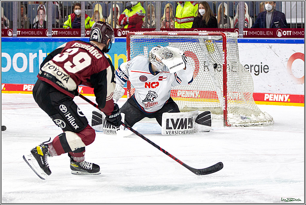 PENNY DEL;  Koelner Haie - Nuernberger Ice Tigers; Koeln, 25.03.2021